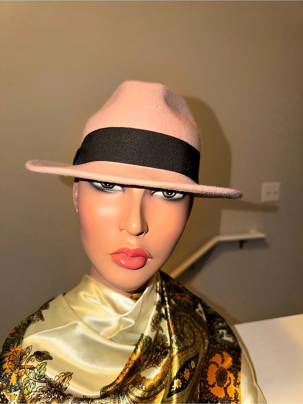 TIRABASSO Tan Wool Fedora Hat Like New